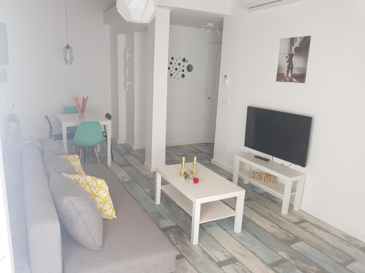 RASQUETA 6 - Fantástico y acogedor apartamento junto a la playa Málaga Exterior foto